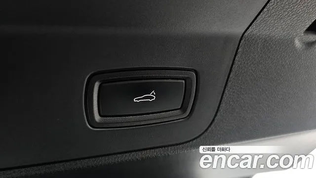 Porsche Panamera 2018 — фото 16