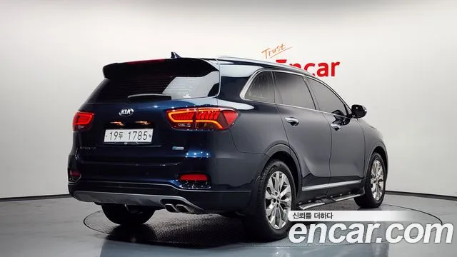 Kia Sorento 2018 — фото 2