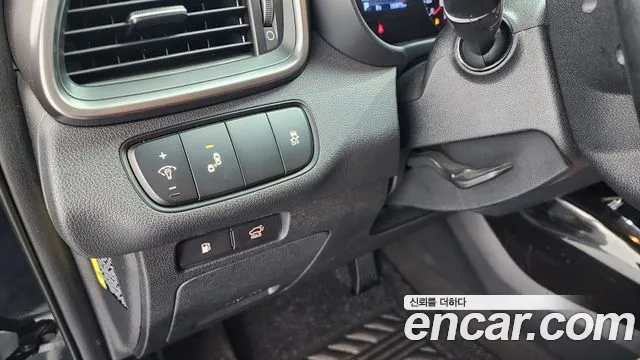 Kia Sorento 2018 — фото 13