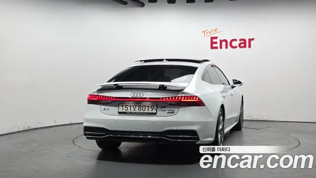 Audi A7 2020 — фото 4