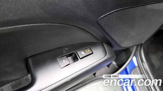 Hyundai AVANTE 2019 — фото 19
