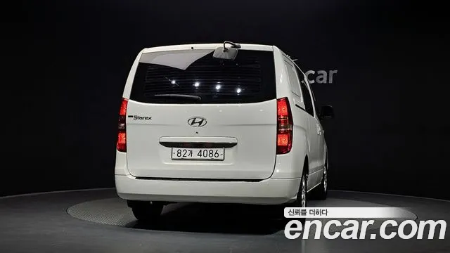 Hyundai Starex 2010 — фото 4