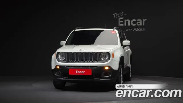 Jeep Renegade 2016 — фото 3