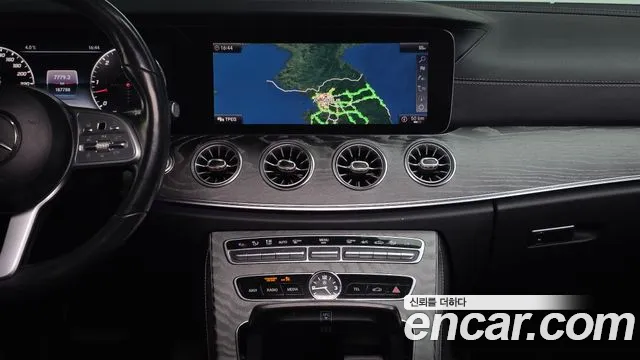Mercedes-Benz CLS-Class 2019 — фото 14