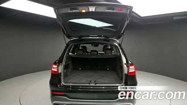 Mercedes-Benz GLC-Class 2018 — фото 20