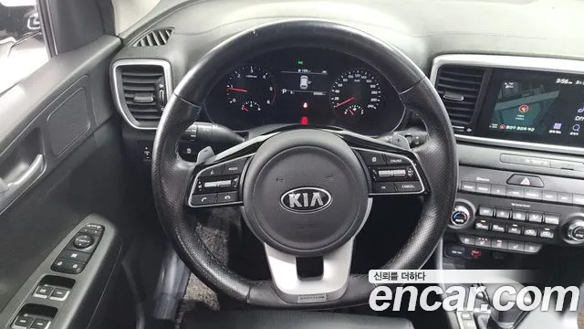 Kia Sportage 2021 — фото 12