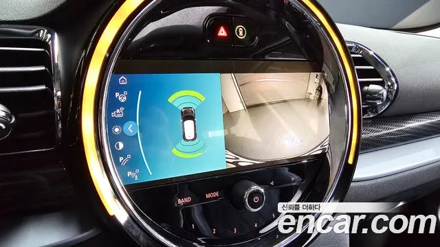 Mini Clubman 2023 — фото 16