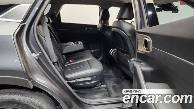 Kia Sorento 2022 — фото 12