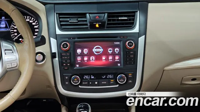 Nissan Altima 2017 — фото 14