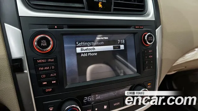 Nissan Altima 2017 — фото 16