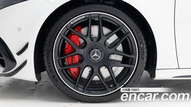 Mercedes-Benz A-Class 2025 — фото 5