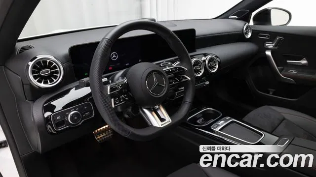 Mercedes-Benz A-Class 2025 — фото 13