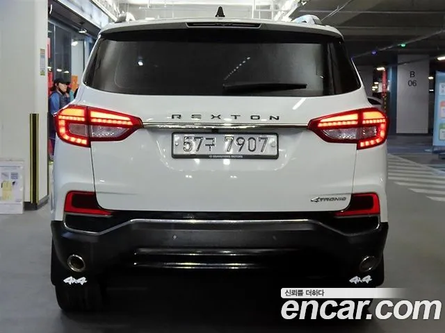 KG_Mobility_Ssangyong Rexton 2018 — фото 4