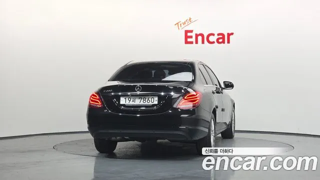 Mercedes-Benz C-Class 2015 — фото 4