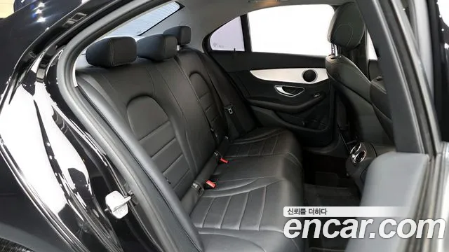 Mercedes-Benz C-Class 2015 — фото 12