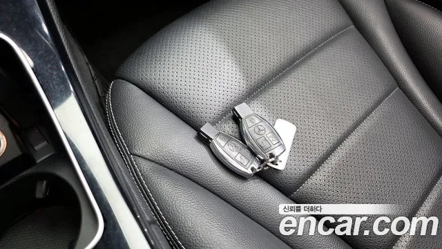 Mercedes-Benz C-Class 2015 — фото 19
