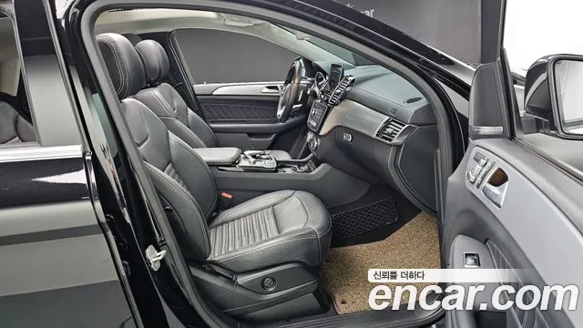 Mercedes-Benz GLE-Class 2017 — фото 10
