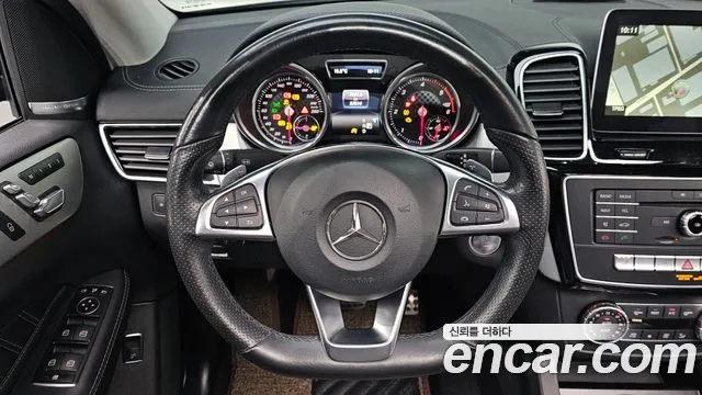 Mercedes-Benz GLE-Class 2017 — фото 12