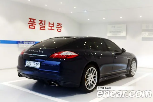 Porsche Panamera 2012 — фото 9