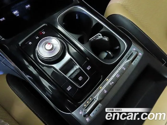 Kia Canival 2021 — фото 12