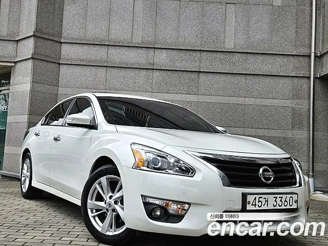 Nissan Altima 2015 — фото 1