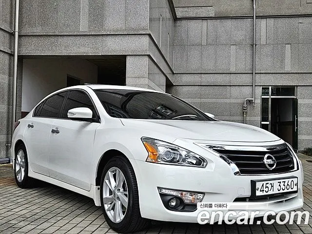 Nissan Altima 2015 — фото 3