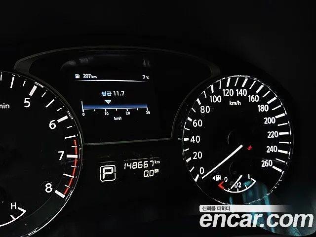 Nissan Altima 2015 — фото 8