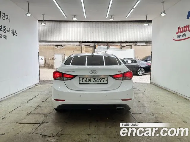 Hyundai AVANTE 2015 — фото 4