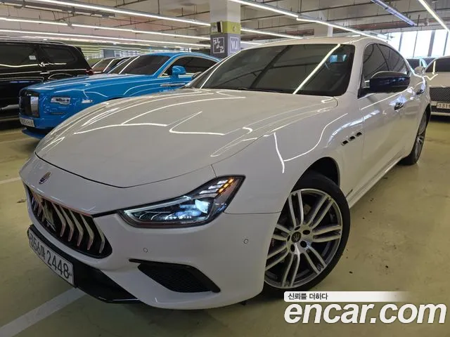 Maserati Ghibli