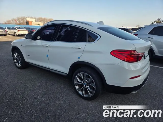BMW X4 2016 — фото 8
