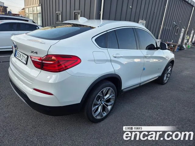 BMW X4 2016 — фото 9