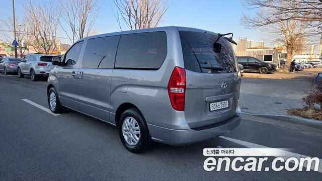 Hyundai Starex 2020 — фото 4