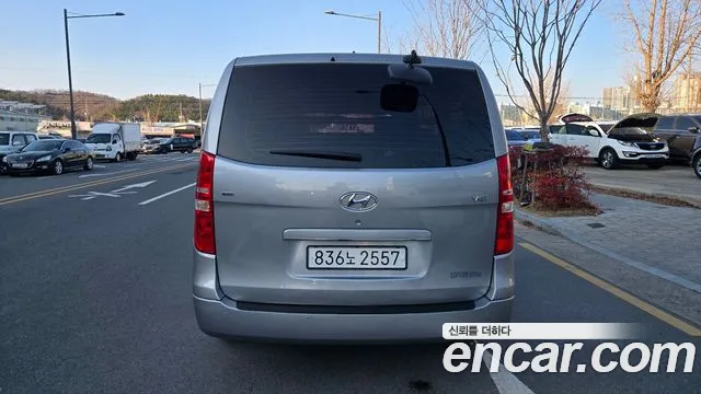 Hyundai Starex 2020 — фото 5