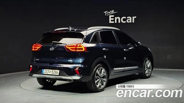 Kia Niro 2020 — фото 2