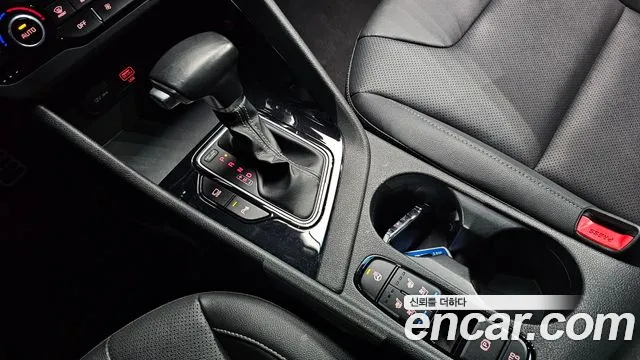 Kia Niro 2020 — фото 9