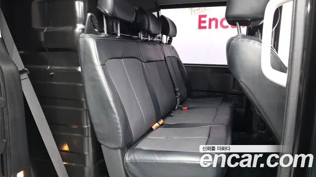 Hyundai Staria 2022 — фото 12