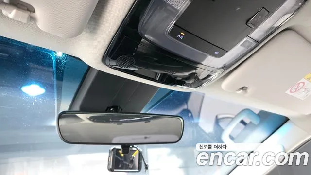 Hyundai Staria 2022 — фото 19