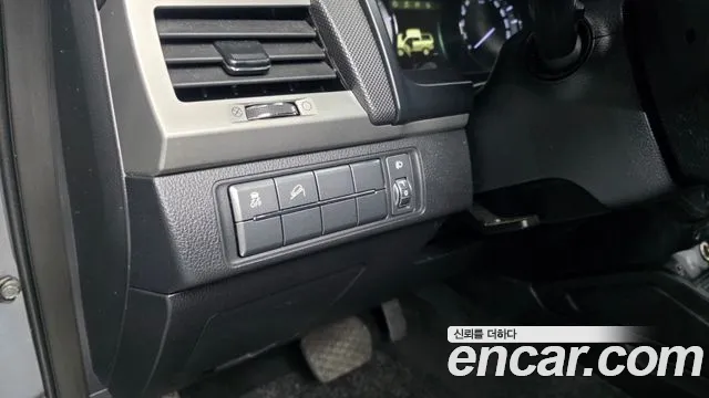 KG_Mobility_Ssangyong Rexton 2019 — фото 17