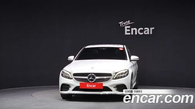 Mercedes-Benz C-Class 2019 — фото 3
