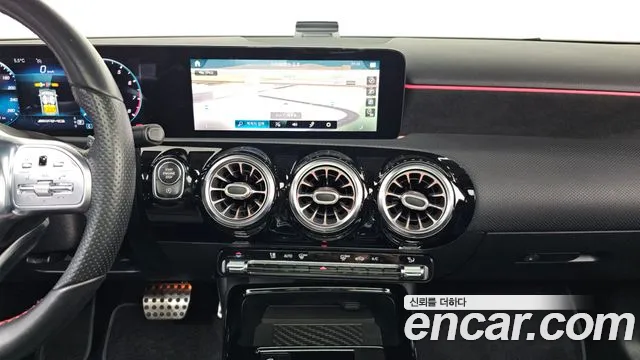 Mercedes-Benz A-Class 2021 — фото 14