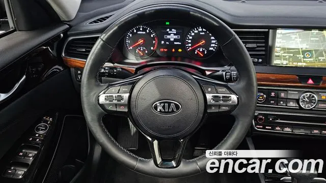 Kia K7 2016 — фото 14