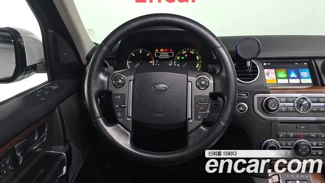 Land Rover Discovery 2016 — фото 13