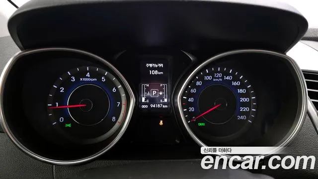 Hyundai AVANTE 2015 — фото 8