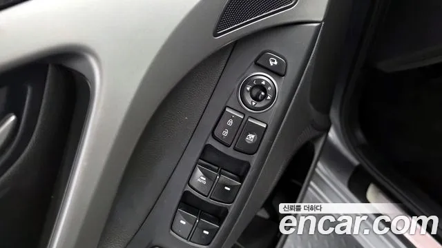 Hyundai AVANTE 2015 — фото 18