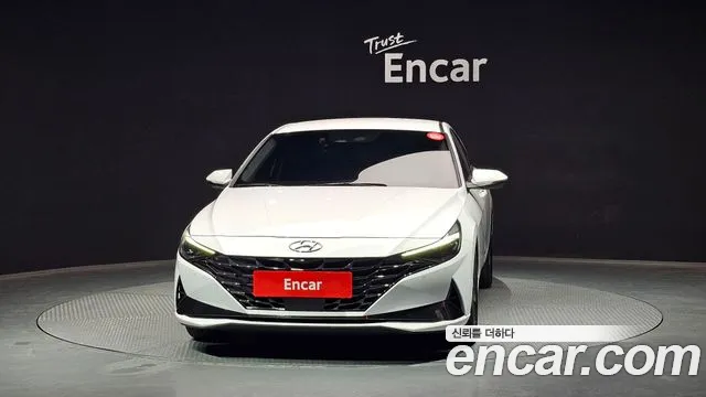 Hyundai AVANTE 2022 — фото 3