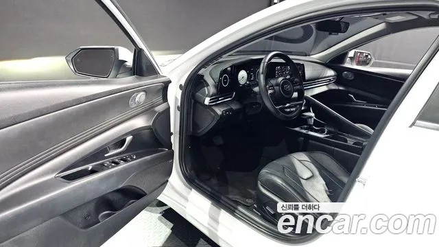 Hyundai AVANTE 2022 — фото 12