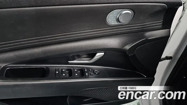 Hyundai AVANTE 2022 — фото 18