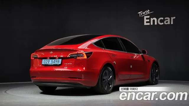 Tesla Model 3 2020 — фото 2