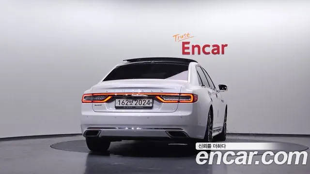 Lincoln Continental 2017 — фото 3