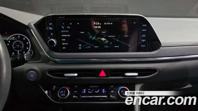 Hyundai Sonata 2021 — фото 16